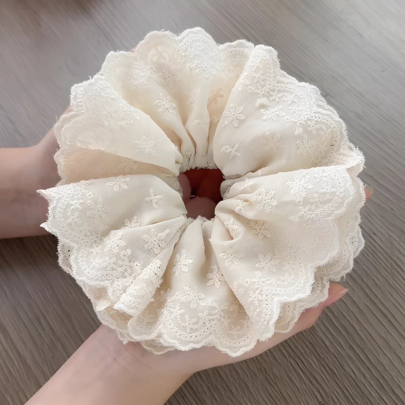 Scrunchie Ren 4 Tầng